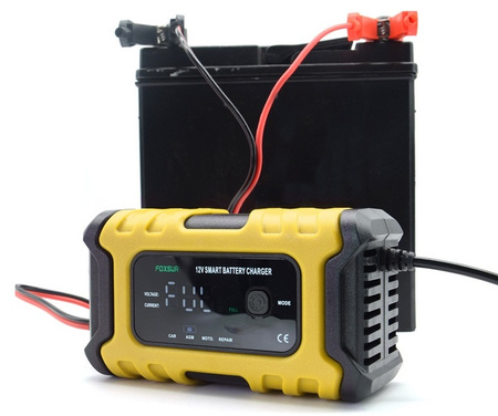 Prostownik Foxsur cyfrowy 12V 6A